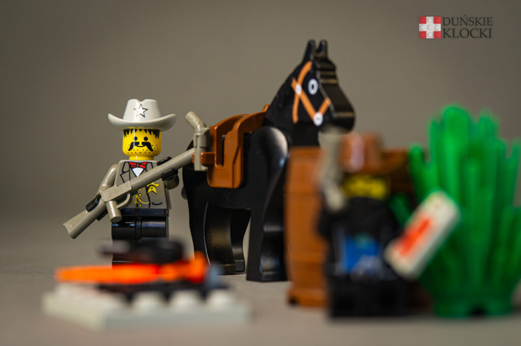 zdjęcie złożonego zestawu 6712 Sheriff's Showdown z serii LEGO Western